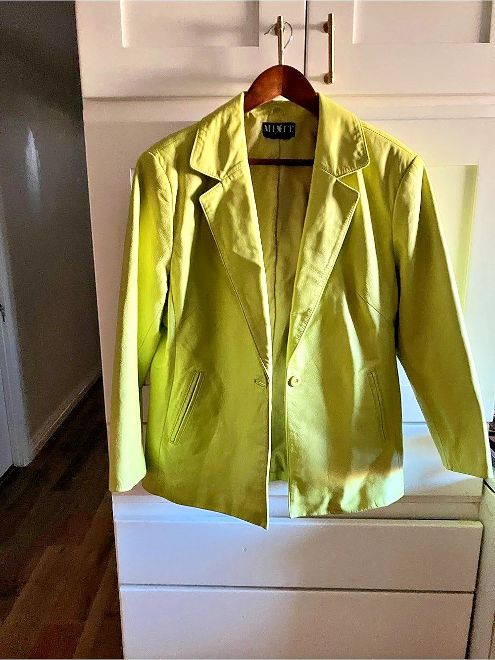 MIXIT Women's Light Green Leather Blazer Jacket Like New - Picture 3 of 14